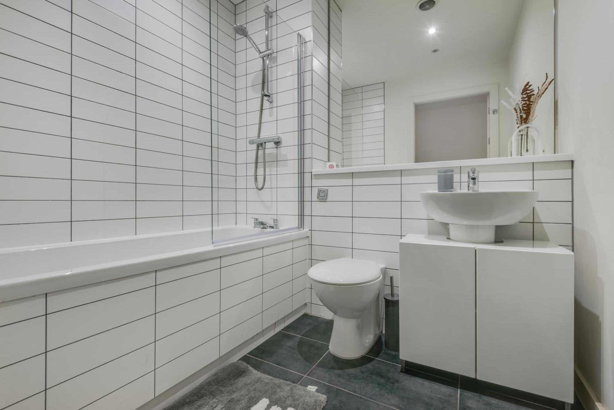 Huge Long Stay Offers! Lux City-Edge Stay! Perfect For Business & Leisure Ливерпуль Экстерьер фото